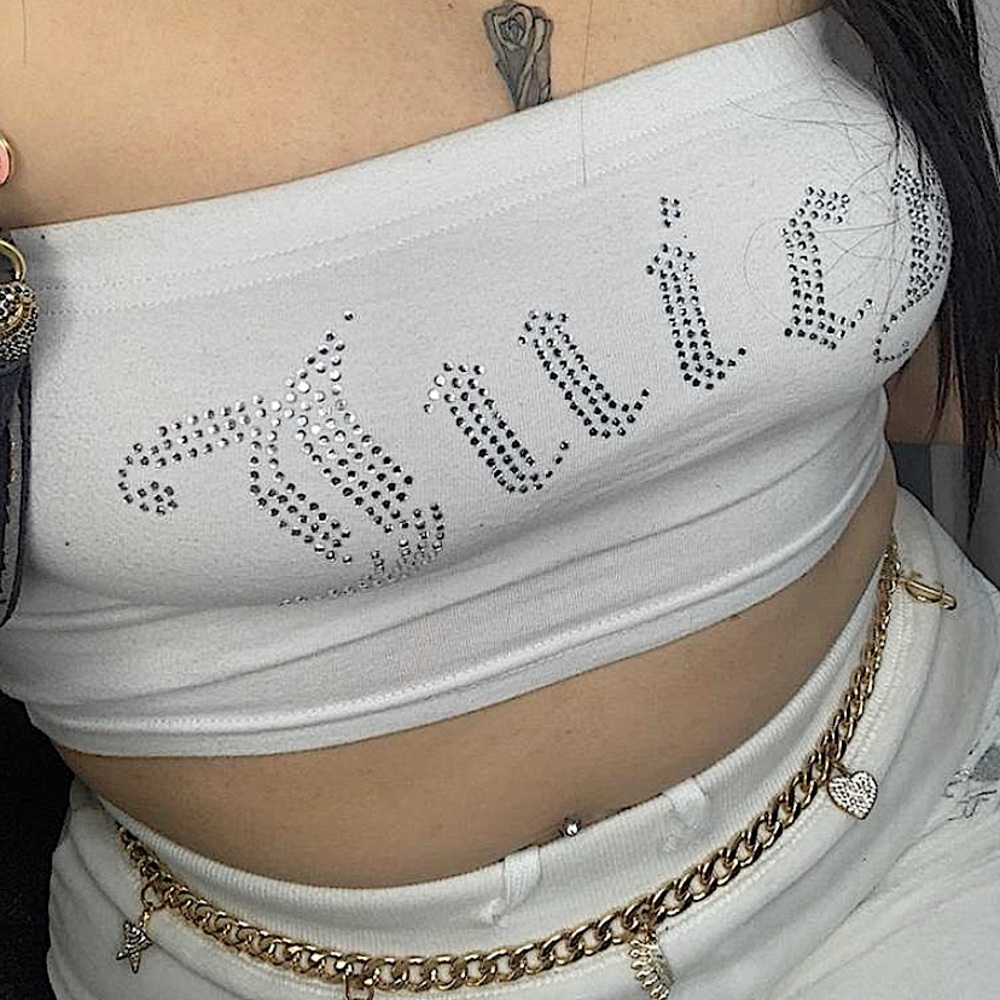 BUNDLE JUICY COUTURE SET with a beautiful white top (M) and bottoms (L).💓💓✨✨✨